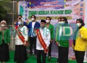 Kepala BKKBN, Kukuhkan Prof. Nelson Pomalingo Dan Dr. Fory Naway Sebagai Ayah Dan Bunda GenRe