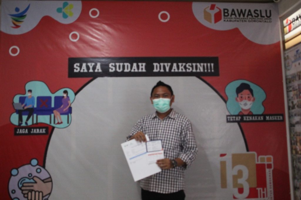 Vaksinansi Tahap I Selesai, Wahyudin Akili Apresiasi Komitmen Pemda Kabgor Dalam Memutus Penyebaran Covid-19