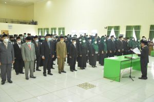 Lantik Pejabat Fungsional, Nelson Pomalingo Harap PNS Tingkatkan Kinerja Dan Memahami Aturan