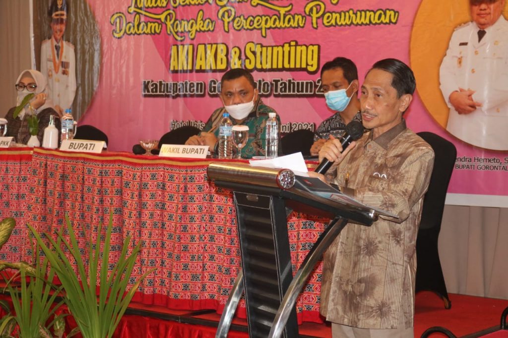 Guna Percepatan Penurunan AKI Dan AKB, Nelson Pomalingo Minta Camat Dan Kades Lakukan Kolaborasi