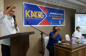 Hadiri Bimtek Aplikasi KAKRG, Dr. Rustam Akili Tegaskan Milenial Harus Mandiri Dan Mampu Bersaing