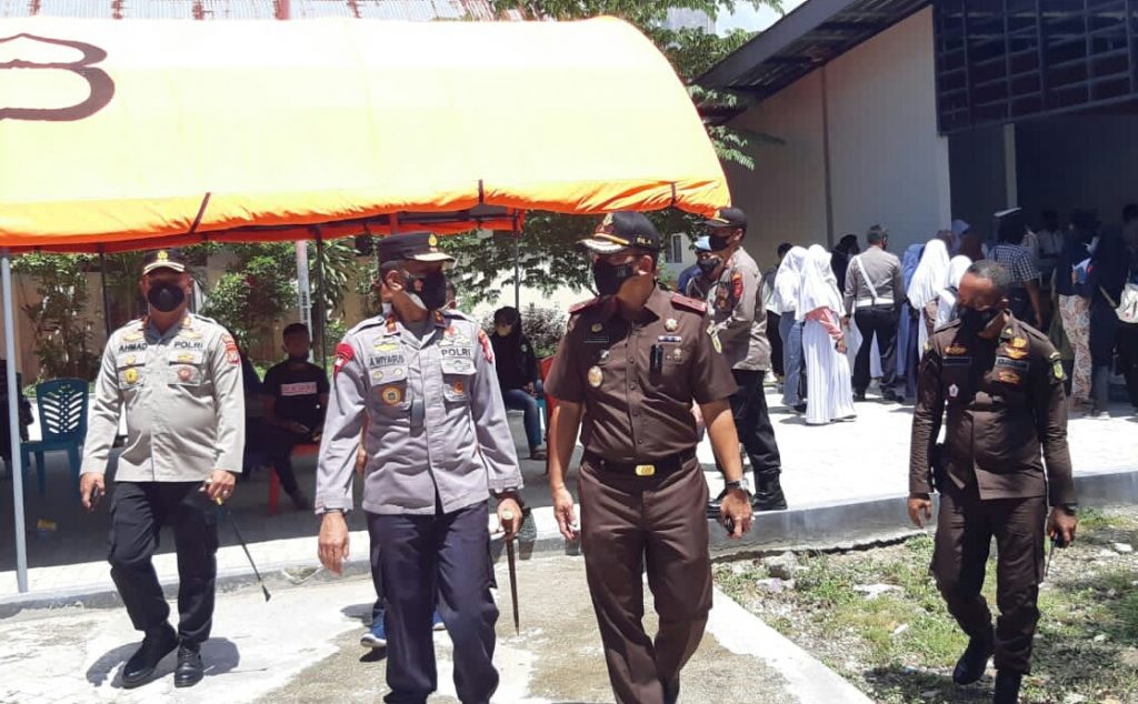 Polres Gorontalo Seriusi Pelaksanaan Vaksinasi Hingga Beri Bantuan Sosial