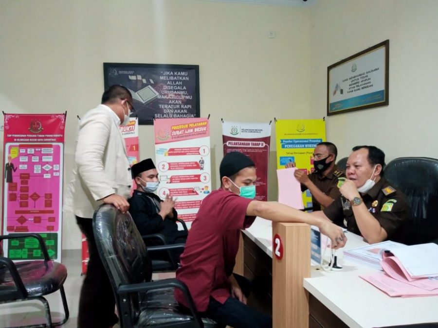 Masuk Tahap II, Tersangka Pembacokan Wartawan Di Gorontalo Terancam Hukuman 15 Tahun Penjara