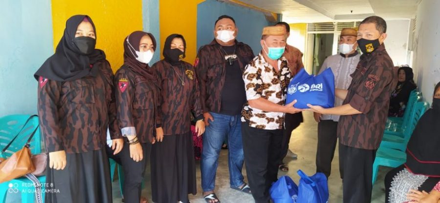 KBPP Resort Gorontalo Bagikan Sembako Ke Warakauri Dan Purnawirawan Polri
