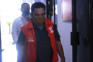 Diduga Korupsi Dana Desa, Mahmud Dumbi Terancam Lebih Dari 5 Tahun Penjara