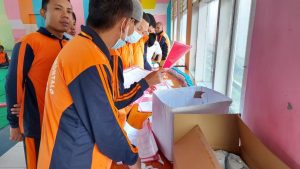 50 WBP PESERTA REHABILITASI SOSIAL LAPAS KELAS IIA GORONTALO LAKUKAN TEST URINE. HASILNYA…..?