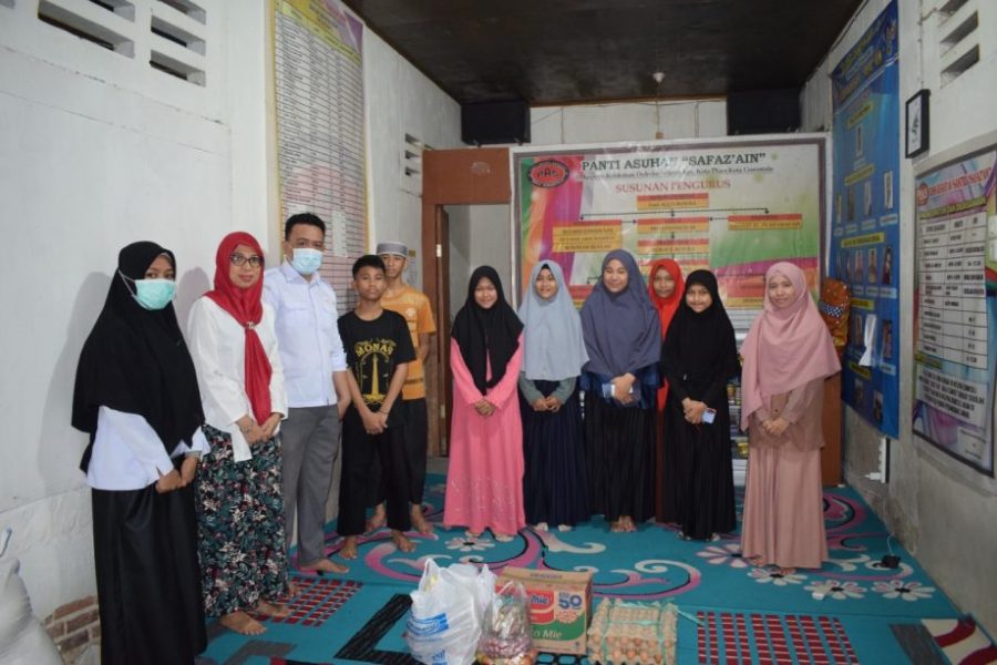 Gelar Bakti Sosial, Bawaslu Kota Gorontalo Berbagi Berkah