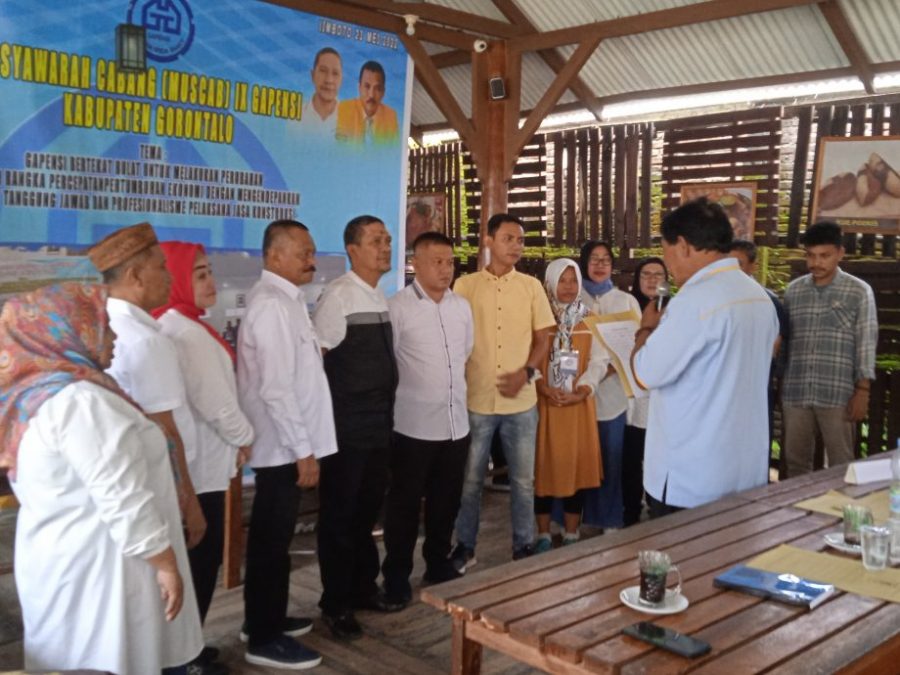 Rustam Camaru Nahkodai DPC Gapensi Kabupaten Gorontalo