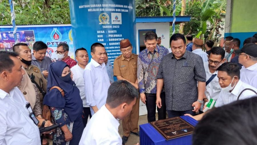 Di Resmikan Rachmat Gobel, Masyarakat Desa Bakti Miliki Sumber Air Bersih