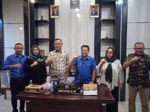 Kisruh Paripurna APBD-P, F-16 Minta Syam T. Ase Banyak Belajar