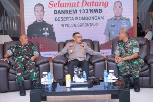 Pejabat Lama Dan Baru Danrem 133/NWB Kunjungi Polda Gorontalo