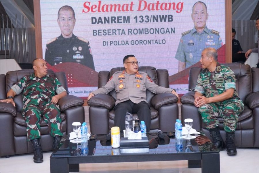 Pejabat Lama Dan Baru Danrem 133/NWB Kunjungi Polda Gorontalo