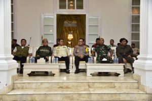 Bersama Forkopimda Provinsi Gorontalo, Danrem 133/Nani Wartabone Pantau Situasi dan Kondisi Malam Tahun Baru 2023
