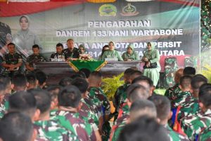 Didampingi Ketua Persit Danrem 133/NW Kunker Ke Kodim 1314/Gorut