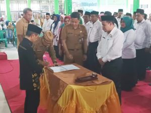 Nelson Minta Sekda, Agar Para Guru Yang Sementara Sekolah Untuk Diberikan Beasiswa