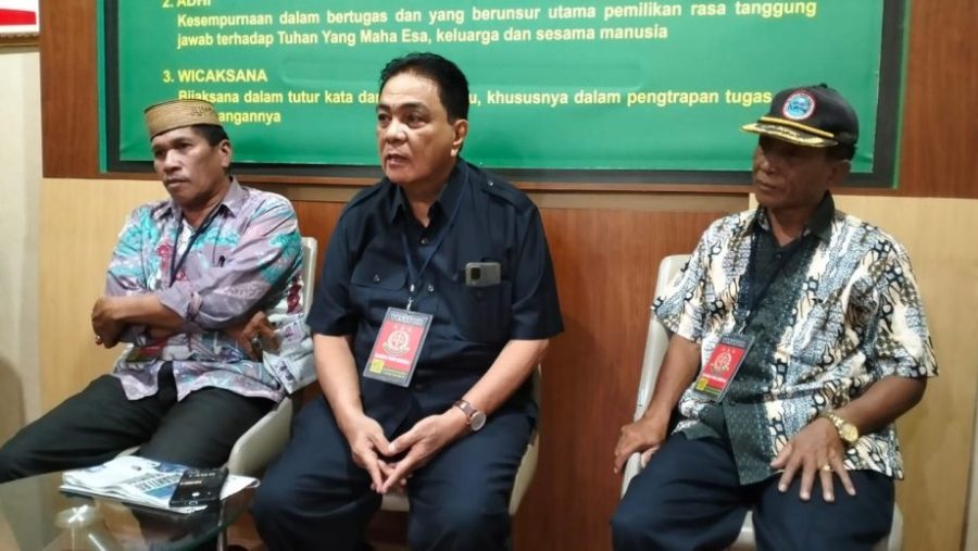 Dugaan Korupsi Bansos Dan PDAM Bone Bolango Belum Tuntas, Niko Ilahude Cs Kembali Datangi Kejati Gorontalo