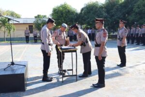 Ini Harapan Kapolres Gorontalo Kepada Kasat Narkoba Yang Baru Dilantik