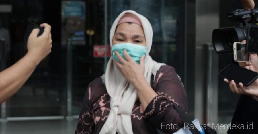 Geledah Rumah Reyna Usman, Penyidik KPK Temukan Bukti Transfer