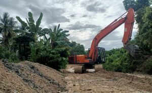 Normalisasi Sungai di Desa Popaya-Hutamoputi Kembali Digalang oleh Pelaku Usaha Tambang Rakyat Blok WPR Dengilo