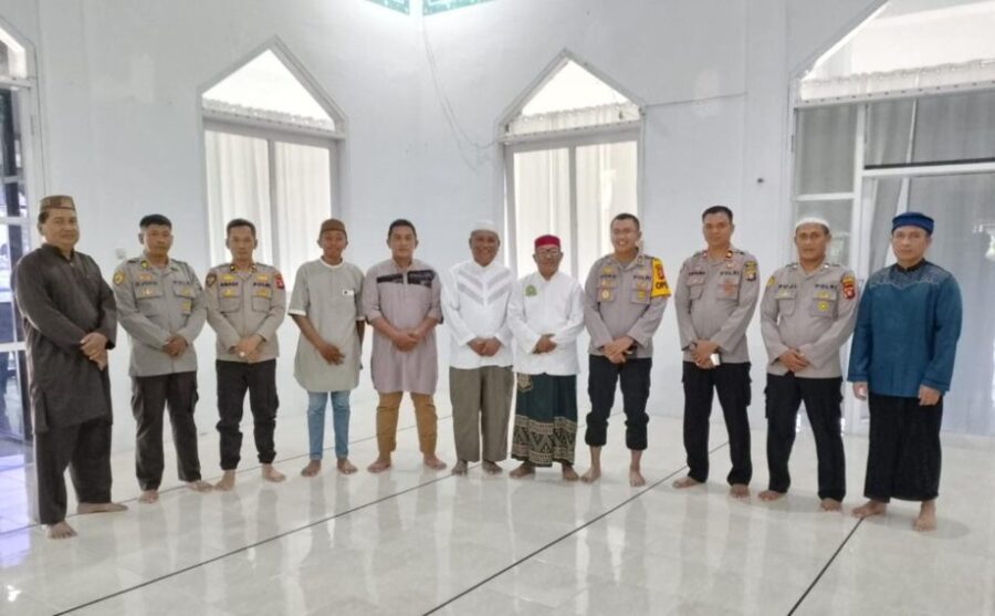 Lewat Jumat Curhat, Kapolres Pohuwato Terima Curhatan Masyarakat Teratai