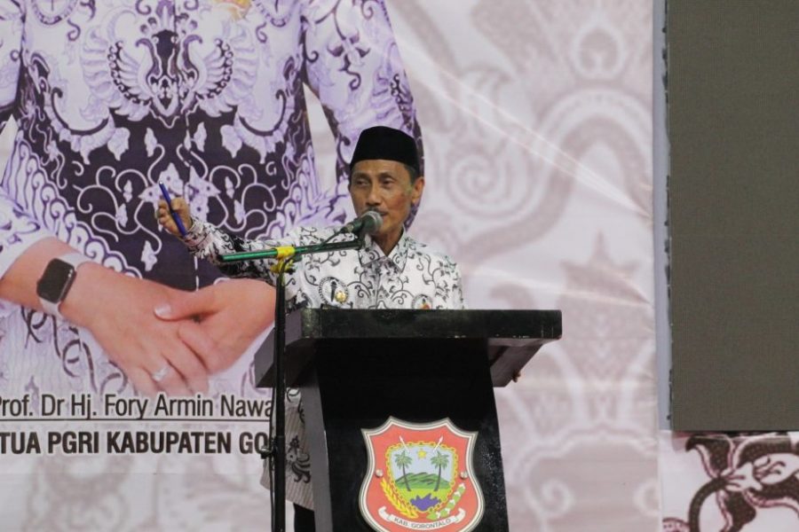 Bupati Gorontalo Ingatkan Pentingnya Peran Guru Sebagai Motor Penggerak Pendidikan