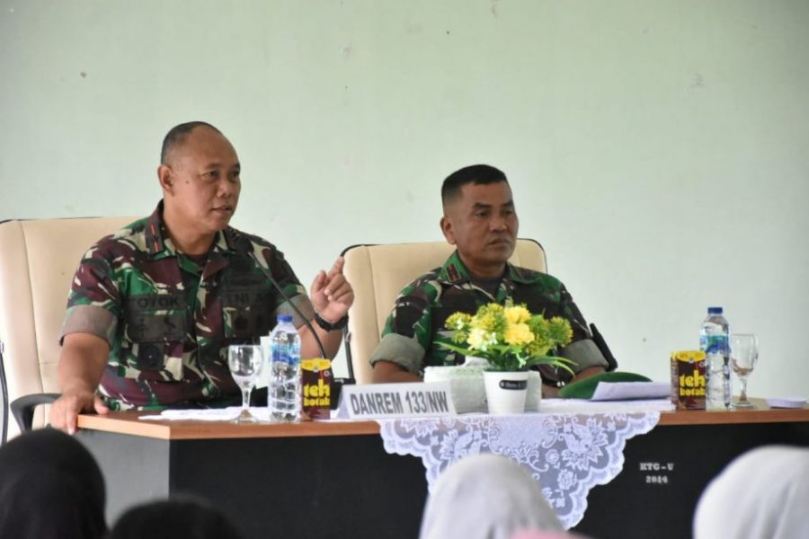 Danrem 133/NW Kunjungan Kerja Ke Kompi C Yonif 713/Satya Tama
