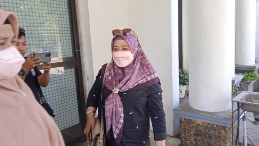 Kecewa Terhadap Ketua DPRD, Ifana Abdurrahman : Pansus dan Pemakzulan Bohong