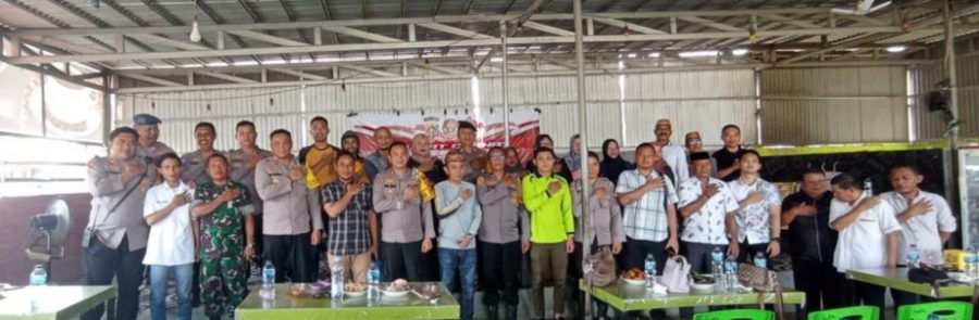 Melalui Jum’at Curhat, AKBP Deddy Herman Terima Keluhan Masyarakat Terkait Masalah Di Kabupaten Gorontalo
