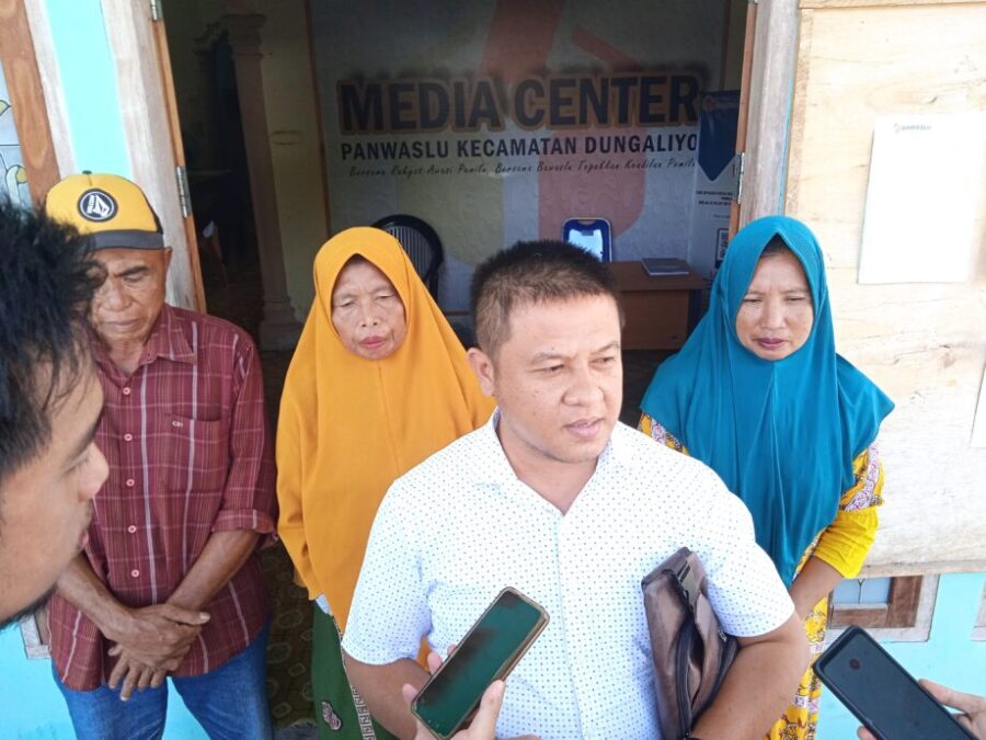 Salah Satu Caleg DPRD Kabupaten Gorontalo Dilaporkan Atas Dugaan Money Politic Oleh Masyarakat