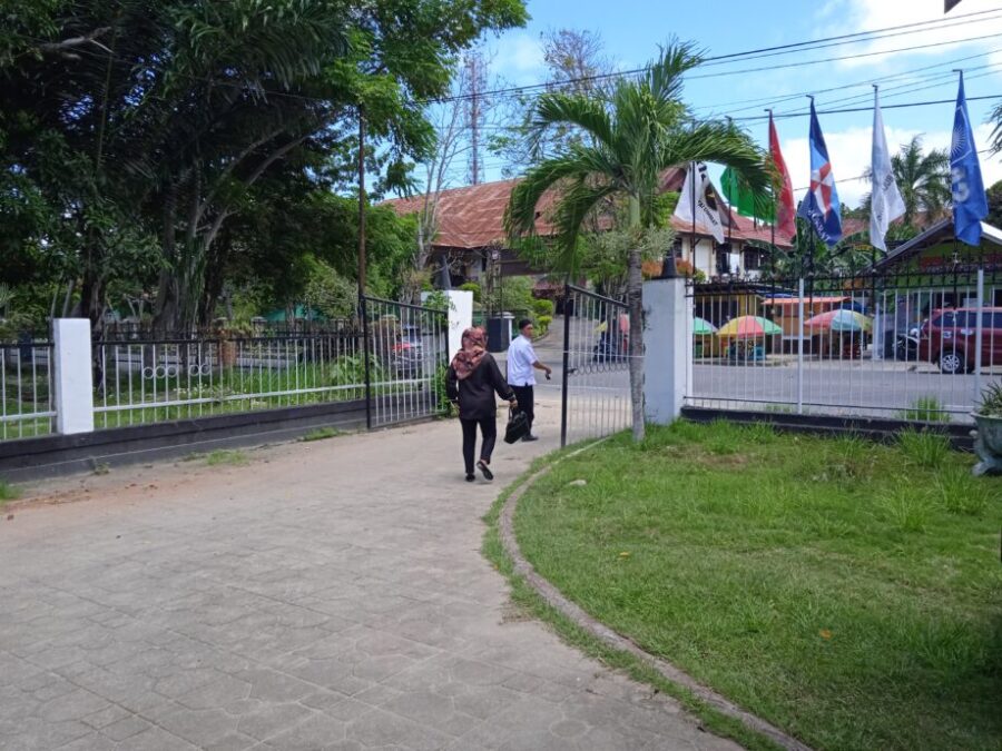 Caleg NasDem Dapil Boliyohuto Cs Dimintai Keterangan Oleh Bawaslu Bersama Suaminya