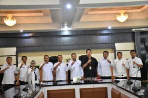 Sekda Roni Sampir Menerima Kunjungan Ombudsman RI, Begini Pembahasanya