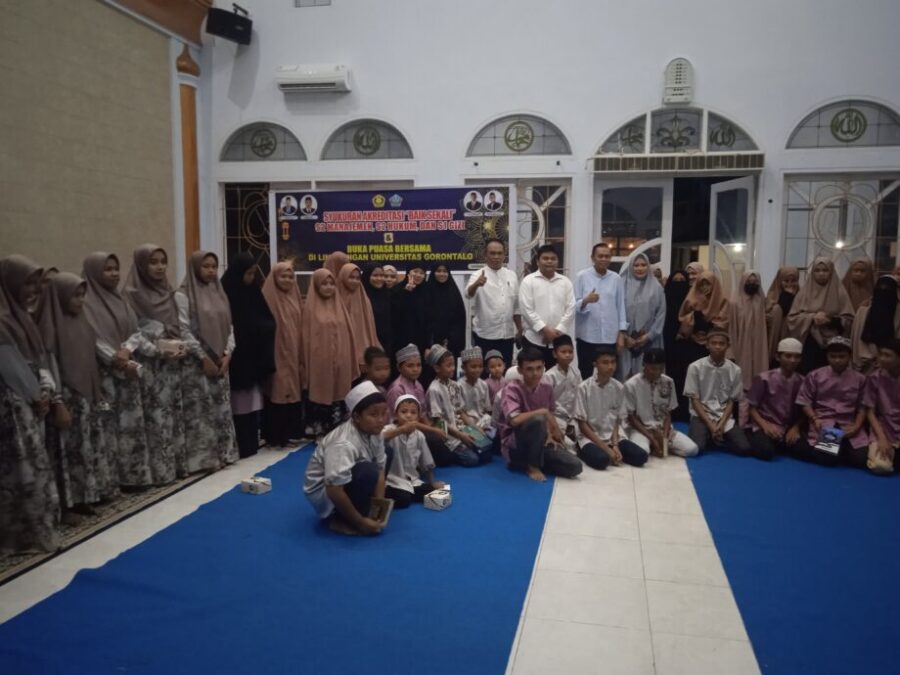 Selain Syukuran Akreditasi 3 Program Studi, Civitas Akademika Universitas Gorontalo Gelar Syukuran Milad, Prof. Rustam Akili