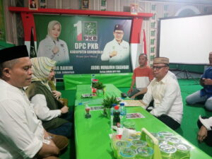 Di Kantor PKB Roni Sampir Teteskan Air Mata, Ingat Sosok Mendiang David Bobihoe