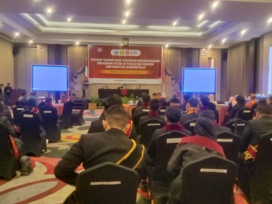 Yudisium Kesarjanaan Strata Satu, Dekan Fakultas Hukum UG Pesan Ini Kepada Alumni