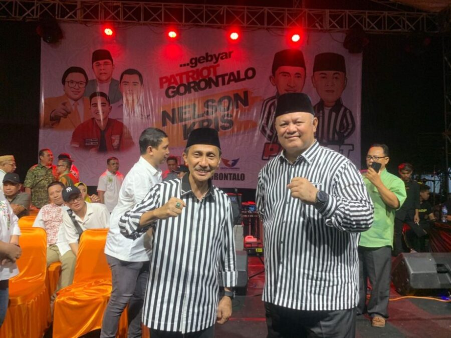 Usai Mendaftar Sebagai Pasangan Calon Gubernur Dan Wakil Gubernur, Nelson-Kris Gebyar Patriot Gorontalo