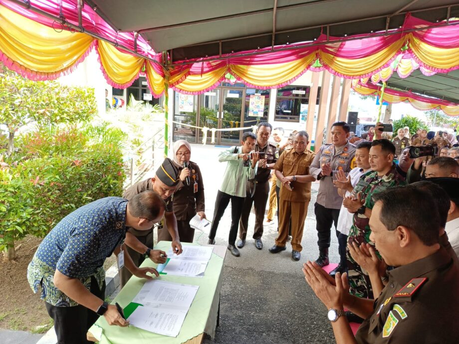 BPJS Kesehatan Teken MoU Dengan Klinik Pratama Adhyaksa, Sukri Botutihe Apresiasi Kejaksaan Negeri