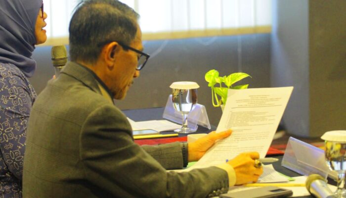 Bupati Gorontalo Pastikan Tunjangan Profesi Guru Triwulan IV Siap Dibayarkan 21,8 Miliyar