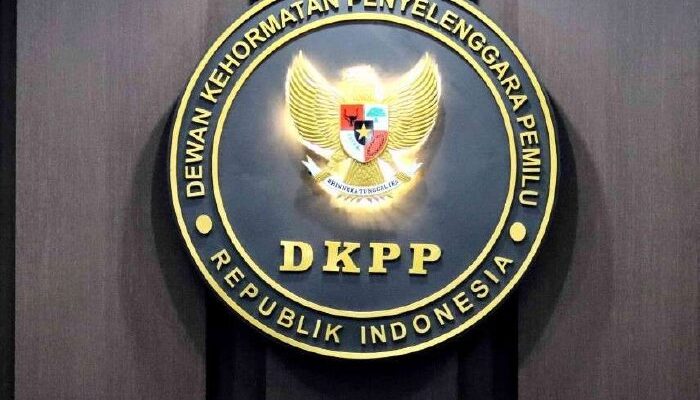 Diduga Jadi Pengurus Partai, Ketua Bawaslu Pohuwato Ikuti Sidang DKPP