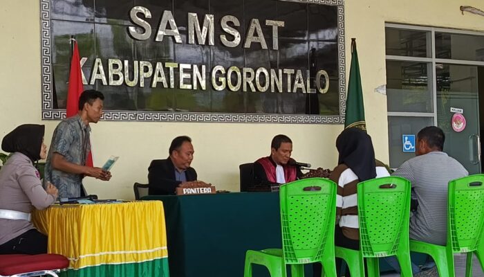 Perdana Tahun 2025, Satlantas Polres Gorontalo Gelar Sidang Ditempat Bagi Pelanggar Lalulintas