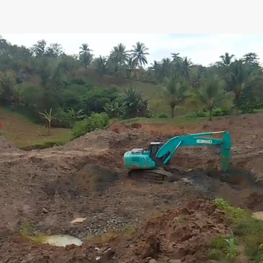 Diduga Kades Pilomonu Terlibat Aktivitas Peti Gunakan Excavator di Dusun Tehila