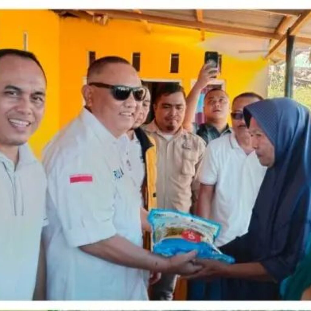 Rusli Habibie Bantu Korban Puting Beliung di Telaga Biru, Zulfikar: Bentuk Kepedulian Nyata