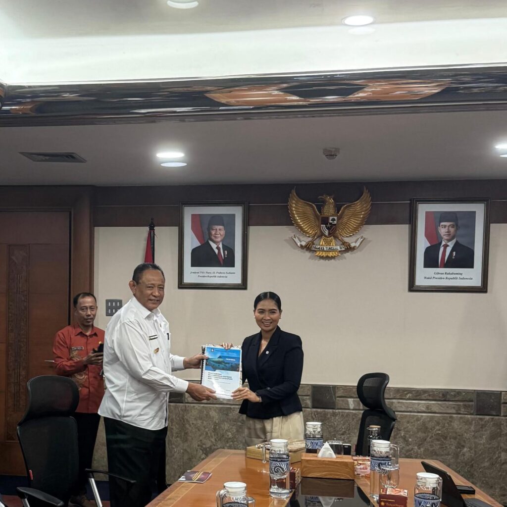 Gubernur Gorontalo Paparkan Destinasi Wisata dan Karnaval Karawo ke Wamen Pariwisata