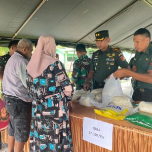 Makodim 1315/Kabupaten Gorontalo Bersama Pemerintah Daerah Menggelar Pasar Murah