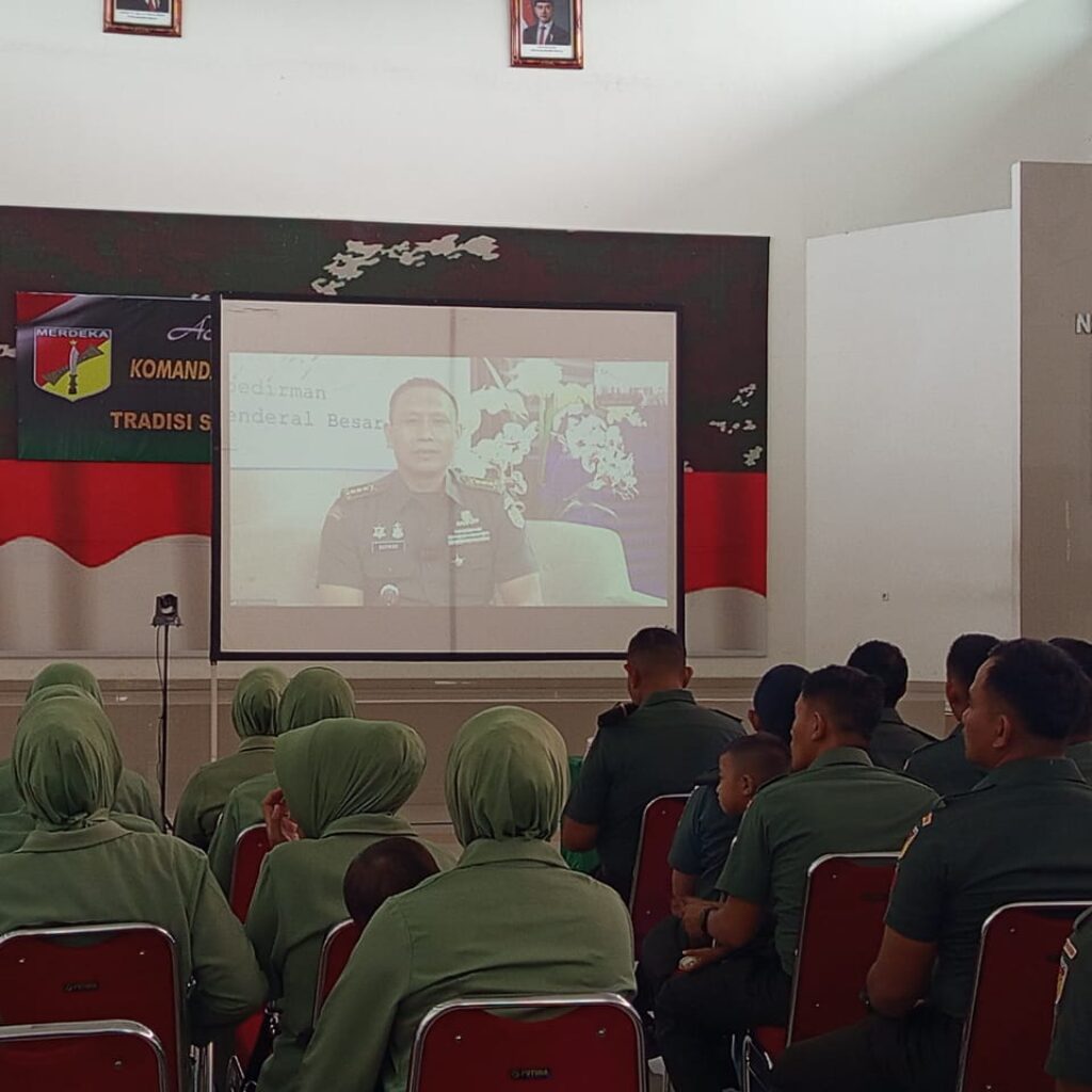 Personel dan Persit Korem 133/NW Ikuti Pembinaan Rohani Islam Melalui Zoom Meeting Disbintalad Tahun 2025