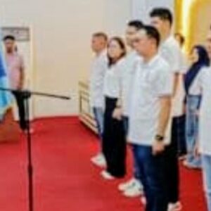 Bupati Sofyan Lantik Viktor Asiku Pimpin Perbasi Kabupaten Gorontalo Periode 2025–2029