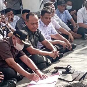 Fakta Integritas Tuntutan Mahasiswa Ditandatangani Bupati Gorontalo dengan Bismillah