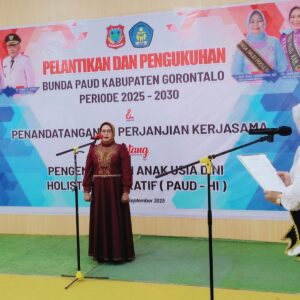 Perkuat Pendidikan Generasi Emas, Maryam Sofyan Puhi Dilantik Jadi Bunda PAUD Gorontalo