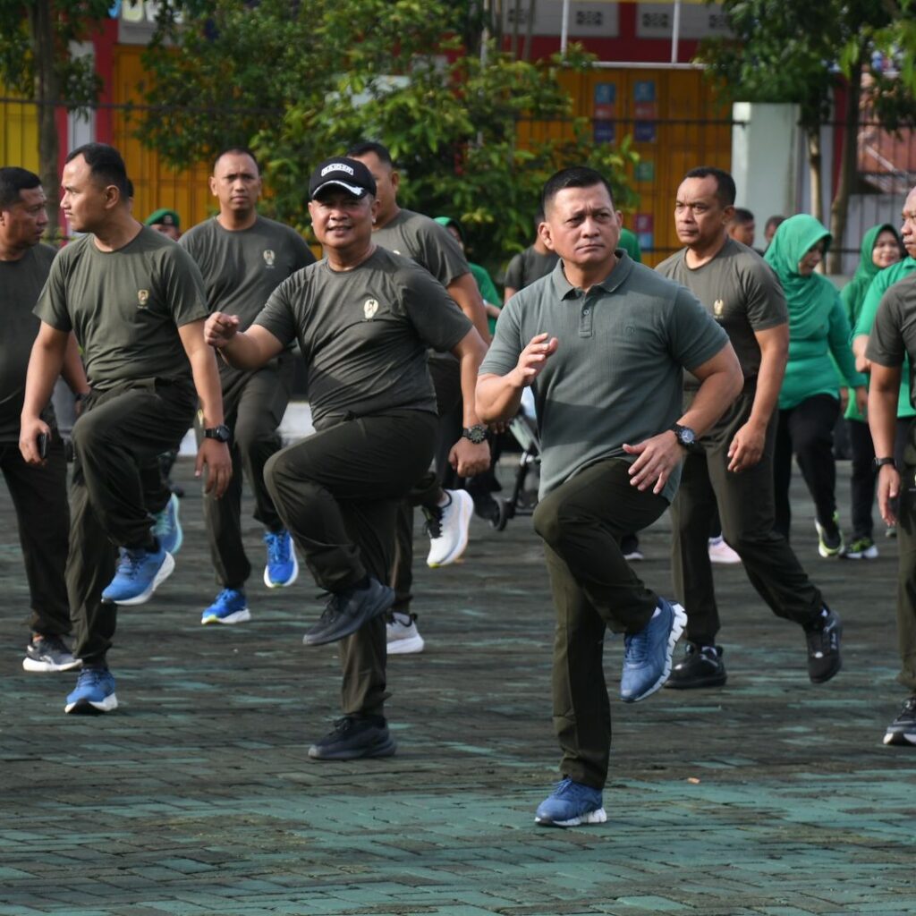 Rayakan HUT ke-7, Korem 133/NW Ajak Prajurit Jaga Soliditas Lewat Syukuran dan Olahraga Bersama