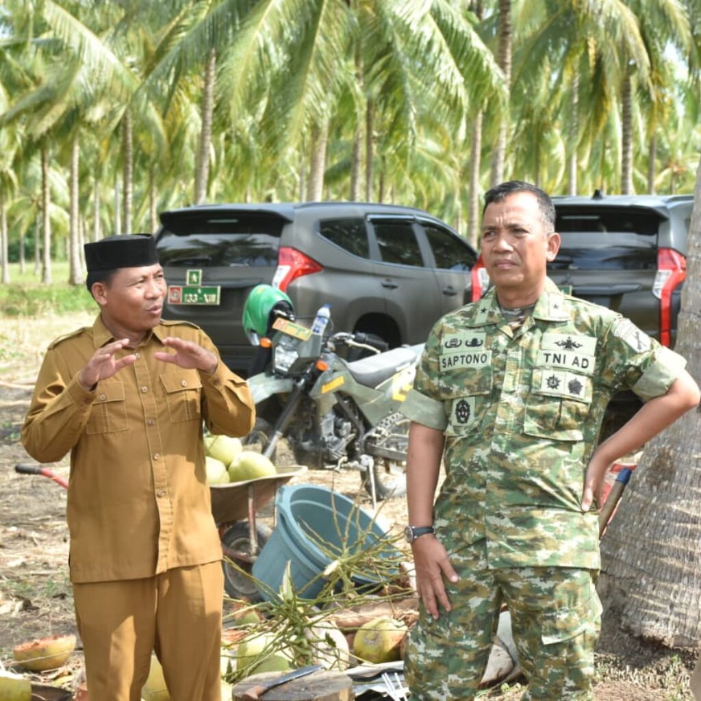 Danrem 133/NW Dampingi Kunjungan Kerja Kapoksahli Kodam XIII/Merdeka Tinjau Proyek Cetak Sawah di Pohuwato