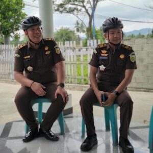 Realisasi Efisiensi Energi, Kejari Bone Bolango Gelar Pelayanan Hukum Keliling Berbasis Sepeda